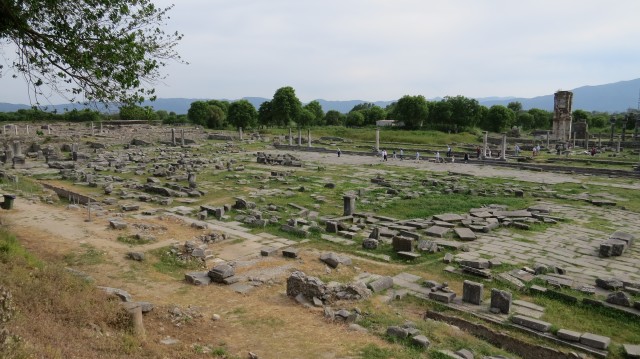 Scavi archeologici a Filippi_03.jpg